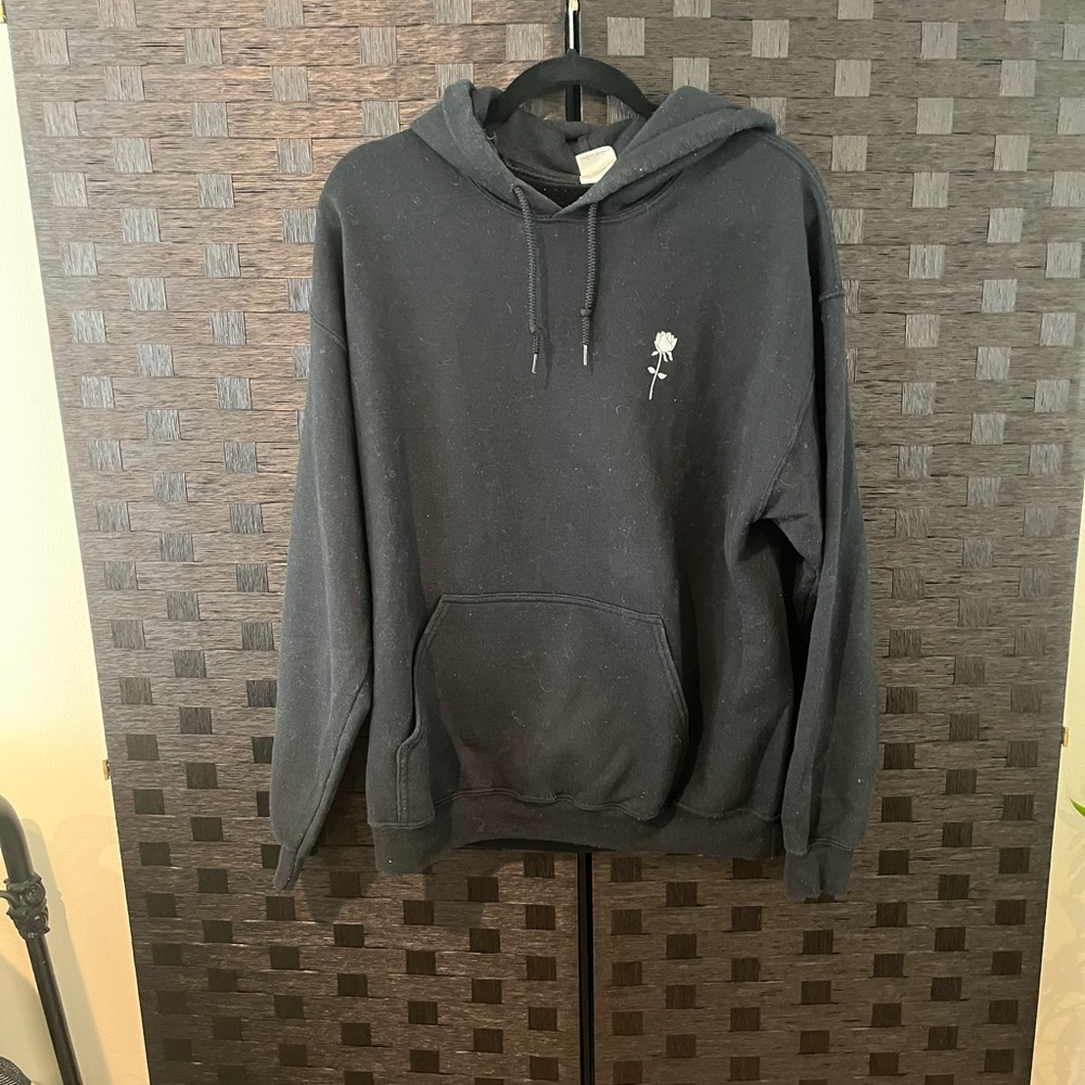 Lorenza Rosé black hoodie